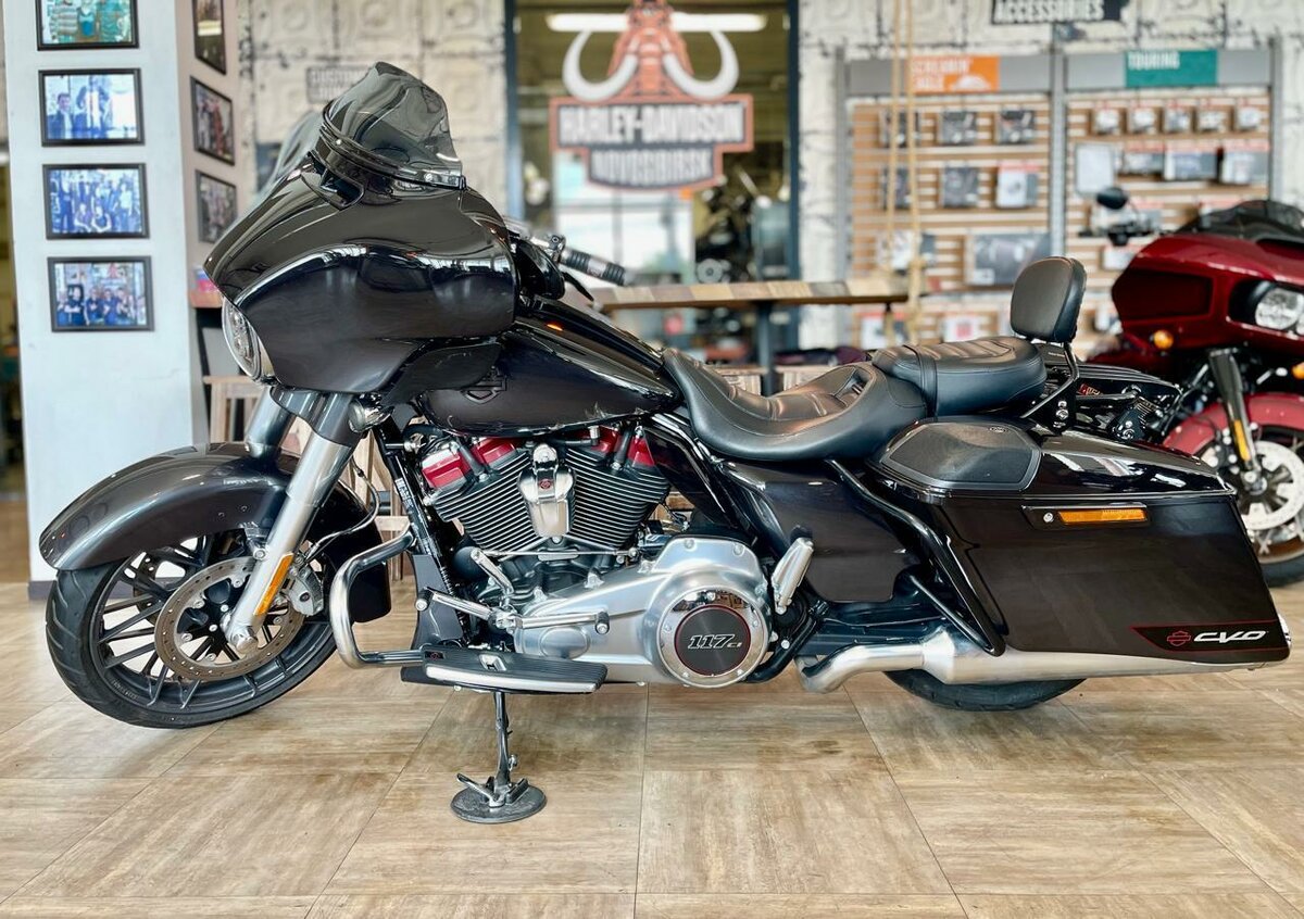 Harley-Davidson CVO Street Glide