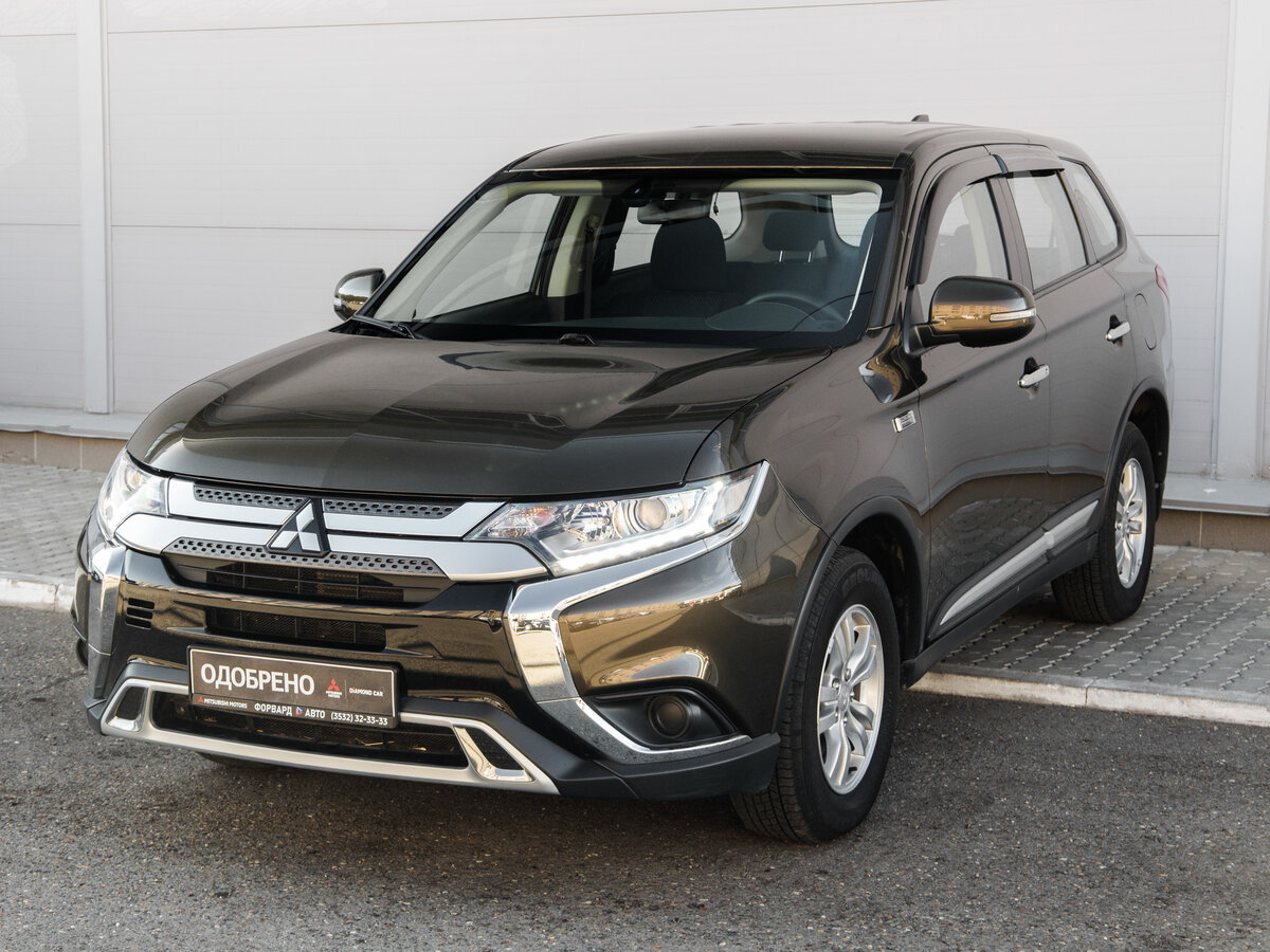 Купить б/у Mitsubishi Outlander III Рестайлинг 3 2.0 CVT (146 л.с.) 4WD