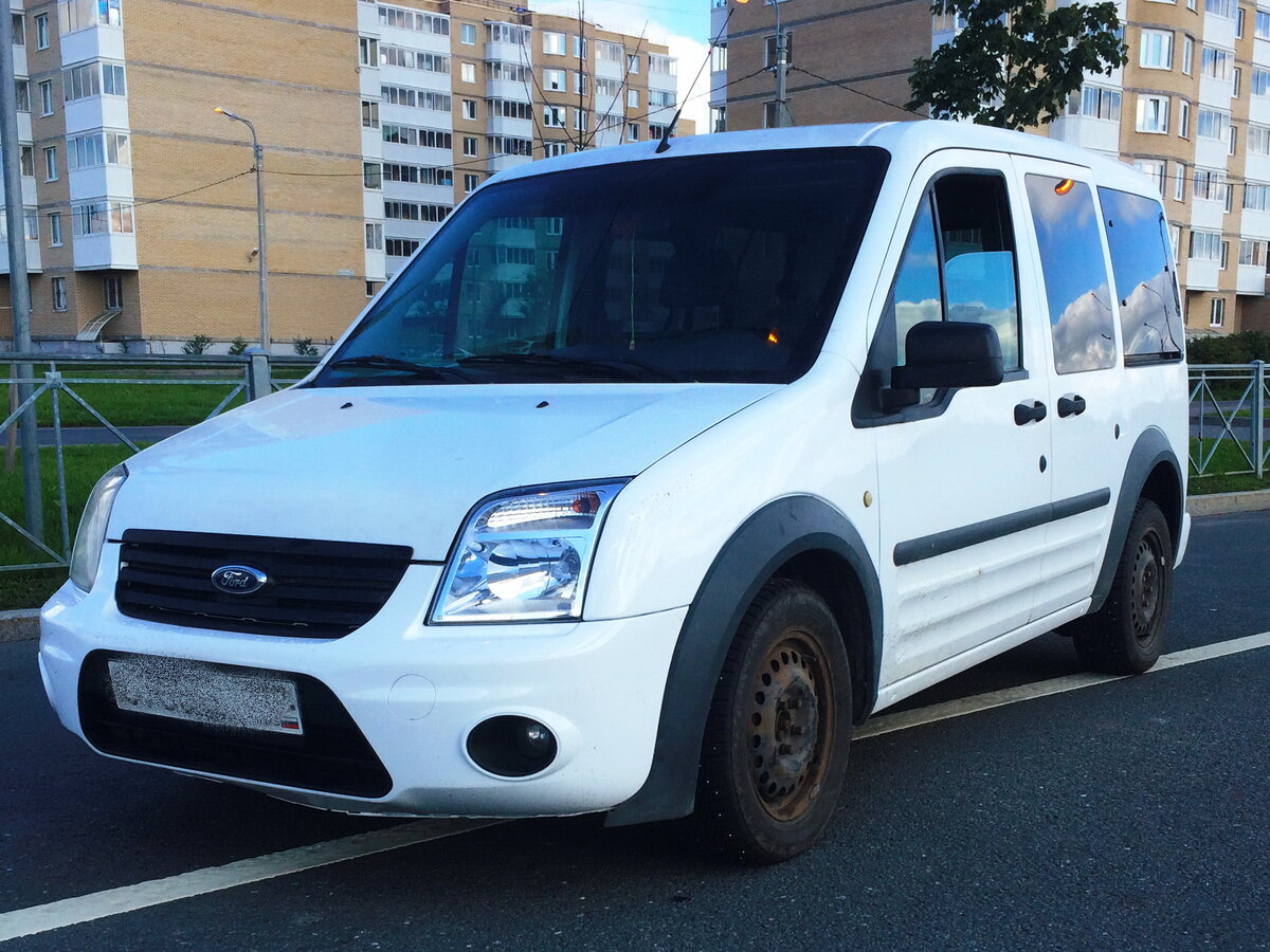 Ford Tourneo connect Р±РµР»С‹Р№