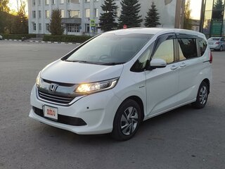 2017 Honda Freed+ II, белый, 2079000 рублей, вид 1