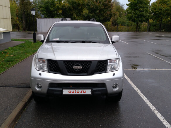 2008 Nissan Pathfinder III, серебристый