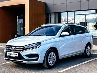 2024 Lada (ВАЗ) Vesta SW I Рестайлинг (NG), белый, 1720000 рублей, вид 1