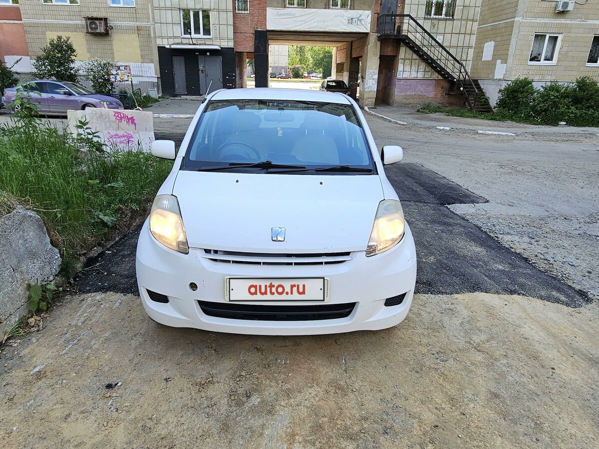 Купить б/у Toyota Passo I (C10) 1.0 AT (71 л.с.) 4WD бензин автомат в ...