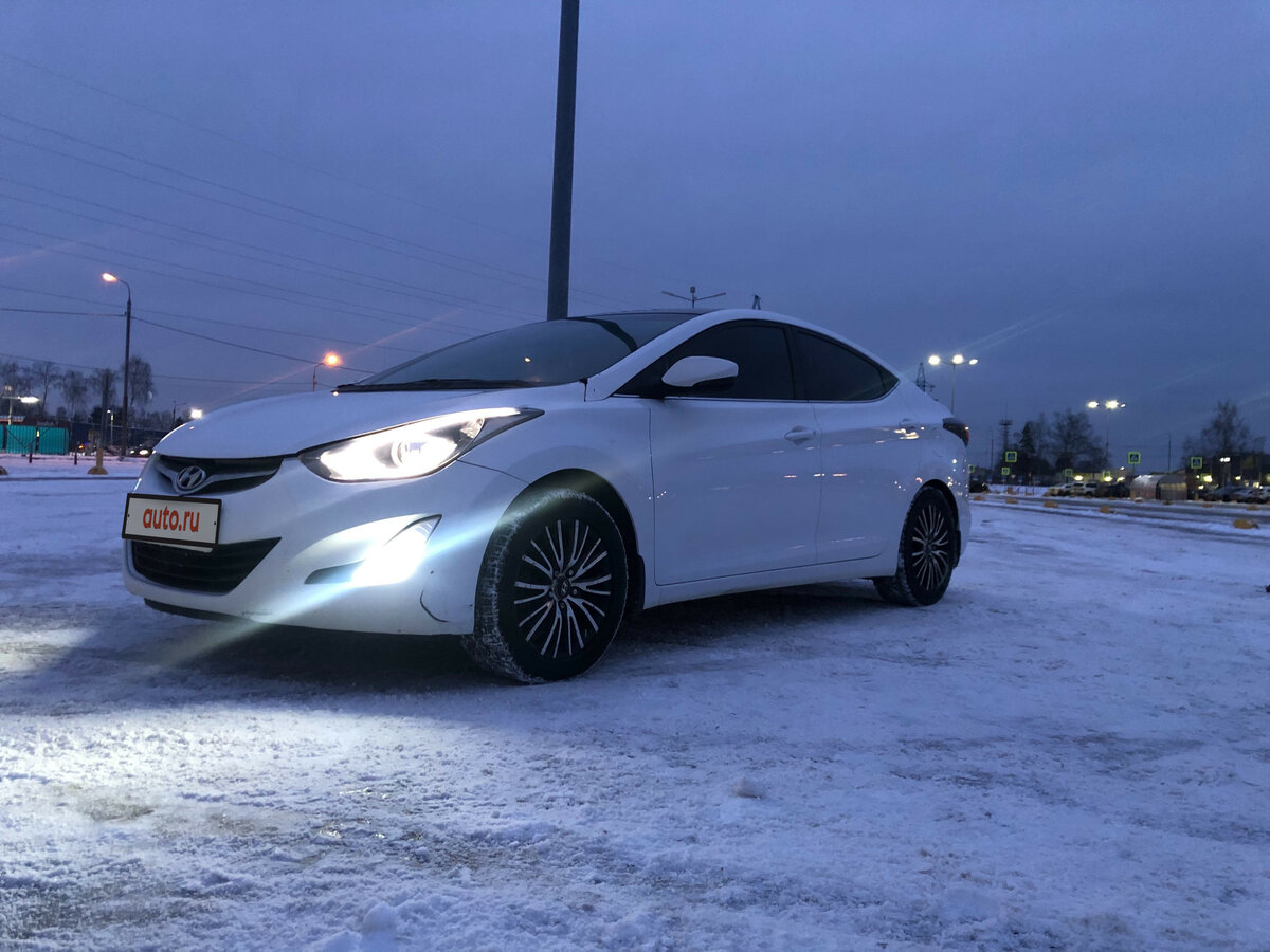 Купить б/у Hyundai Elantra V (MD) Рестайлинг 1.8 AT (150 л