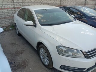 2013 Volkswagen Passat B7, белый, 1000000 рублей, вид 1