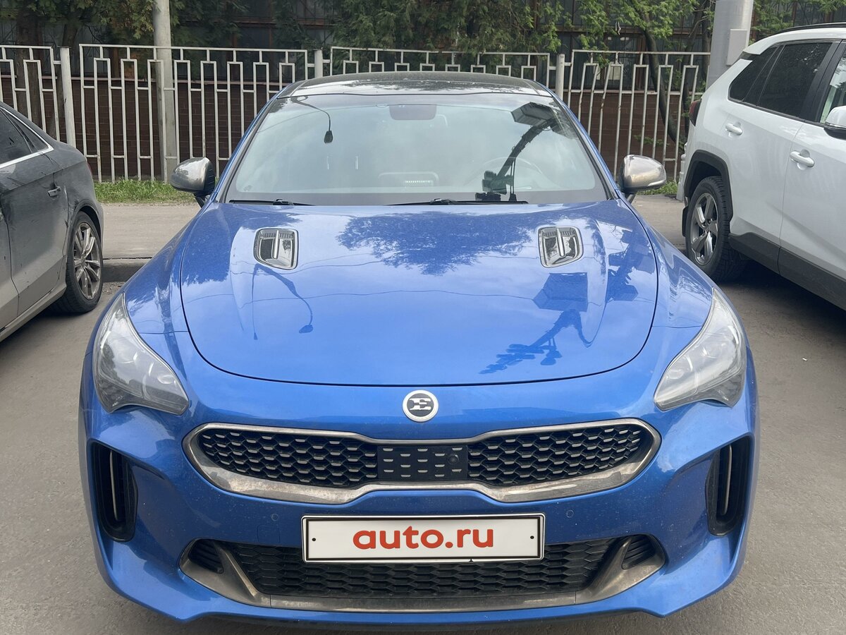 Купить б/у Kia Stinger I 2.0 AT (247 л.с.) 4WD бензин автомат в Москве ...