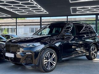 2021 BMW X7 40d I (G07), чёрный, 6500000 рублей, вид 1