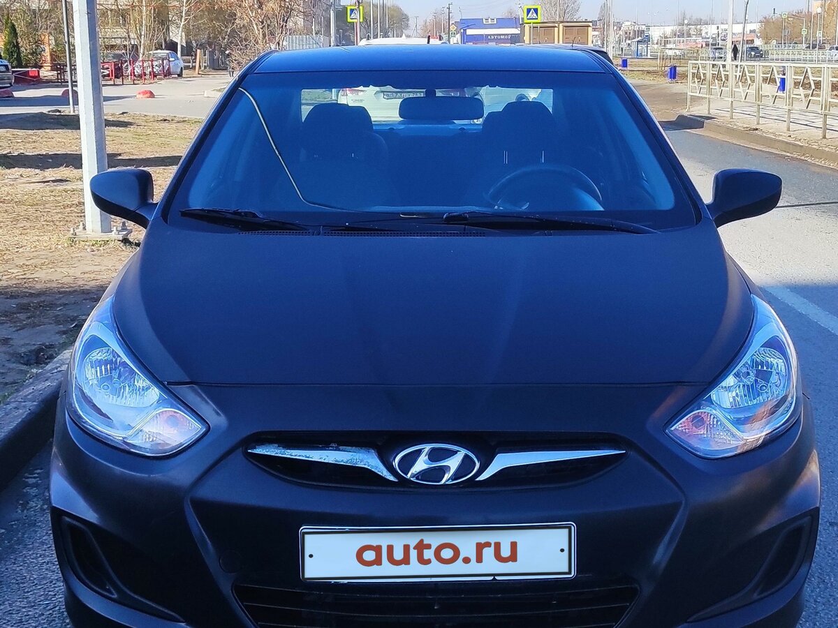 Купить б/у Hyundai Solaris I 1.4 MT (107 л.с.) бензин механика в ...