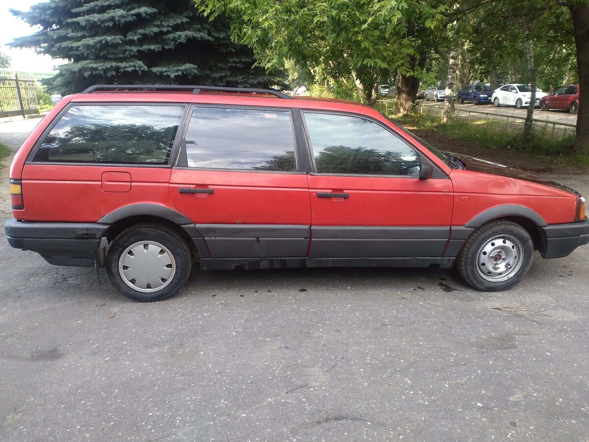 Пассат б3 красный