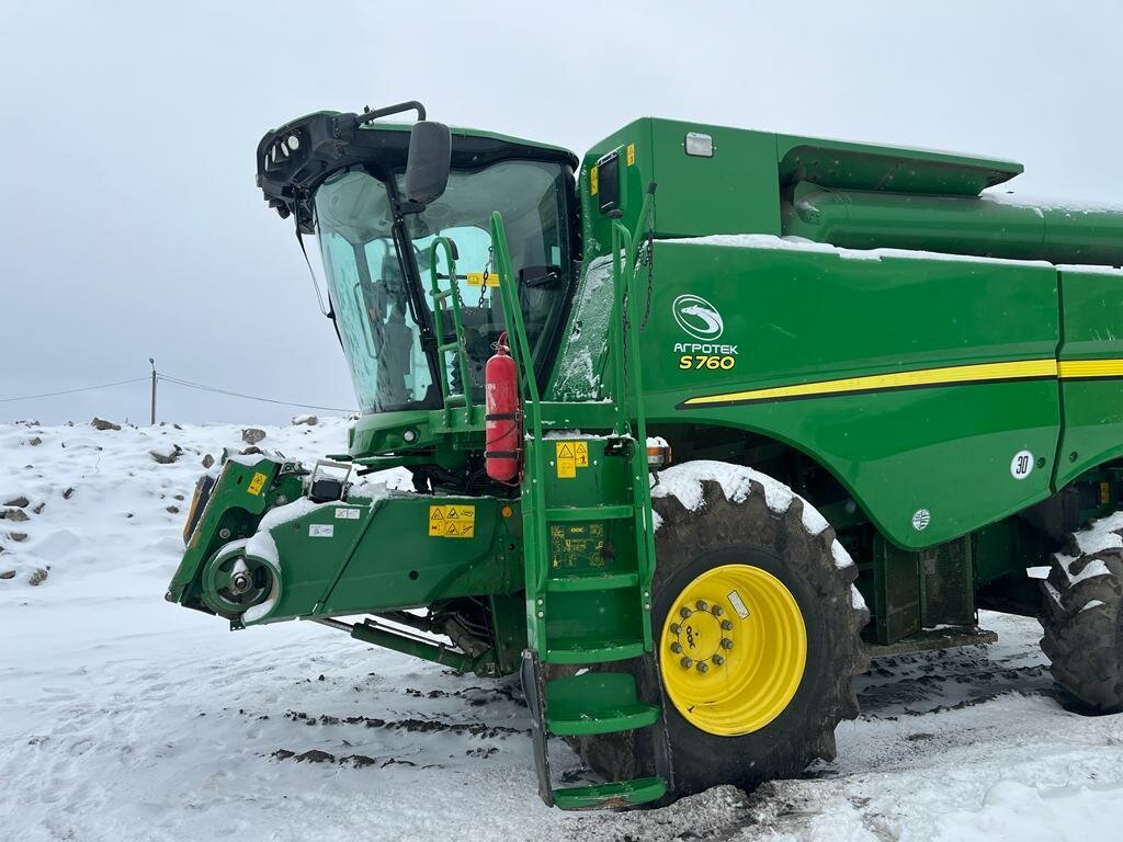 Купить б/у John Deere S785 в Воронеже: зелёный комбайн 2020 года по ...