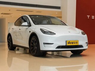 2022 Tesla Model Y Performance I, белый, 3652110 рублей, вид 1