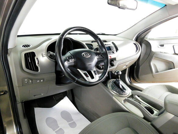 2010 Kia Sportage III, коричневый - вид 5
