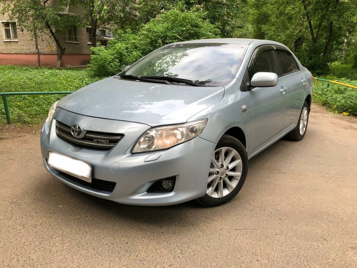 Toyota Corolla e140