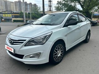 2016 Hyundai Solaris I Рестайлинг, белый, 819000 рублей, вид 1