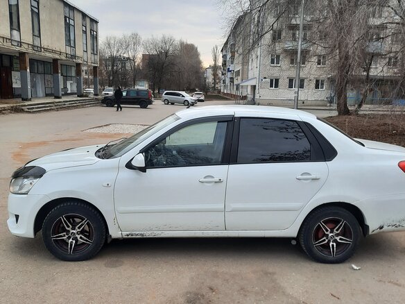 2015 Datsun on-DO I, белый, 380000 рублей - вид 4