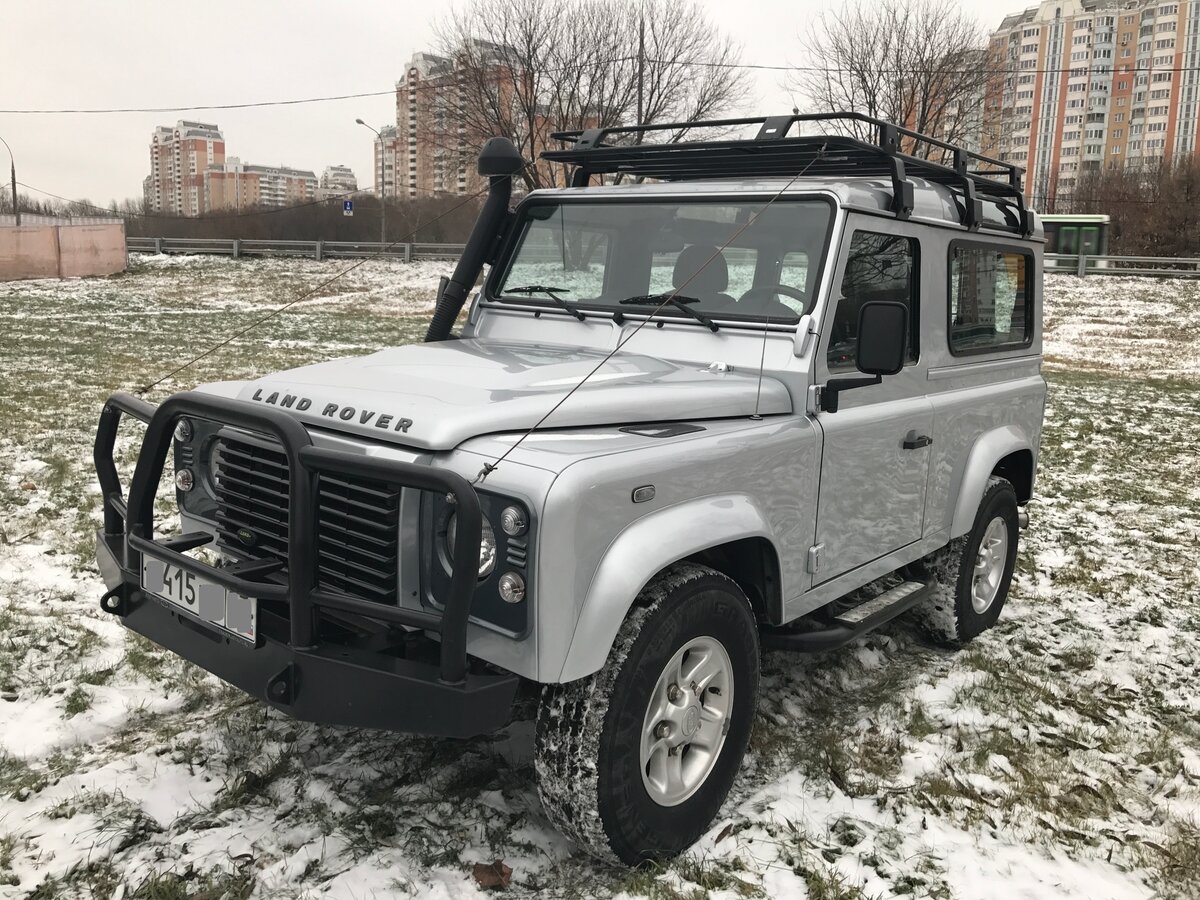 Купить б/у Land Rover Defender I Рестайлинг 90 2.4d AT (122 л.с.) 4WD ...