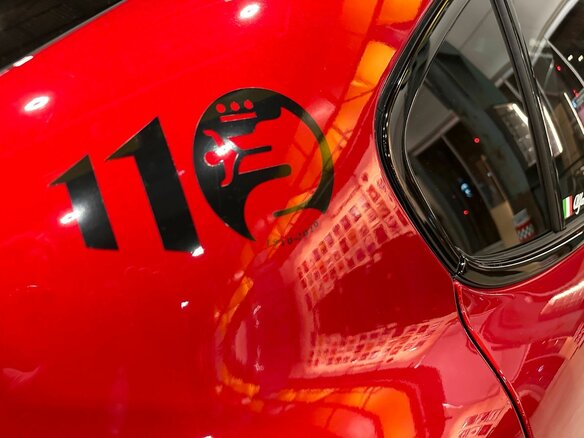 2022 Alfa Romeo Giulia, красный - вид 24