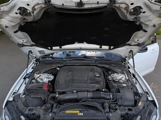 2017 Jaguar XF II, белый, 2499999 рублей, вид 2