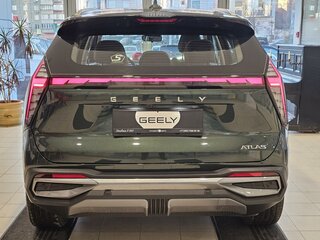 2026 Geely Atlas II, зелёный, 4114990 рублей, вид 5