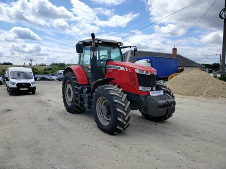 2014 Massey Ferguson MF 7624, красный, 9397000 рублей, вид 2