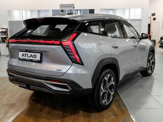 2026 Geely Atlas II, серебристый, 3415491 рублей, вид 5