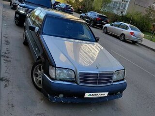 1998 Mercedes-Benz S-Класс 320 III (W140) Рестайлинг, чёрный, 350000 рублей, вид 4