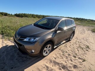 2014 Toyota RAV4 IV (XA40), золотистый, 1870000 рублей, вид 2