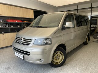 Volkswagen Caravelle LWB Long T5