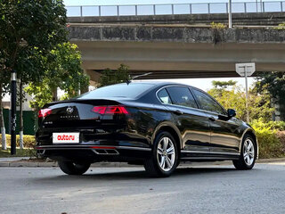 2025 Volkswagen Magotan B8 Рестайлинг, чёрный, 1900000 рублей, вид 5