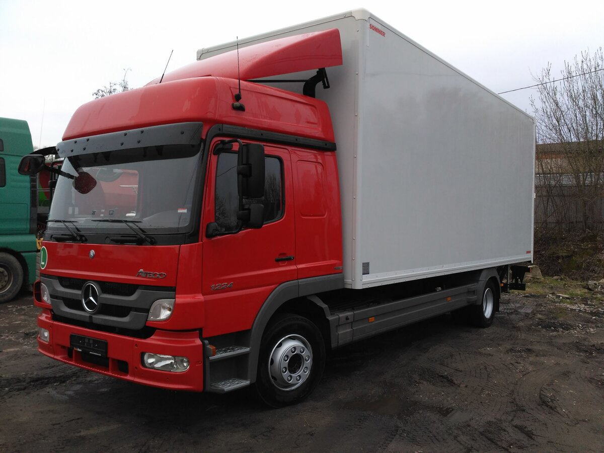 Mercedes Benz Atego 2013