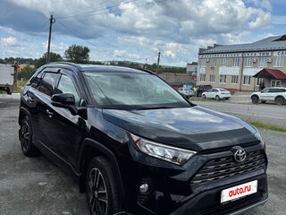 2020 Toyota RAV4 V (XA50), чёрный, 3100000 рублей, вид 1
