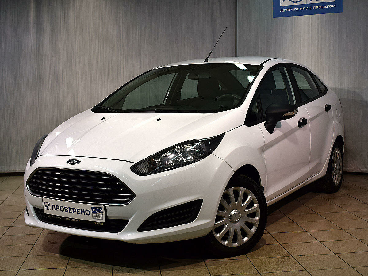 Ford Fiesta 2015 седан