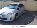 2011 Toyota Prius III (XW30), серебристый, 1150000 рублей - вид 1