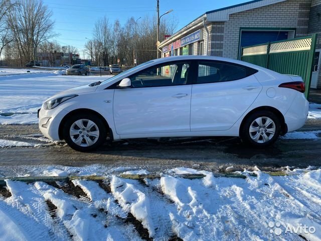 Hyundai elantra v md