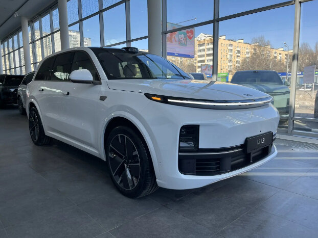 Li Auto (Lixiang) L9 52.3 kWh I Рестайлинг