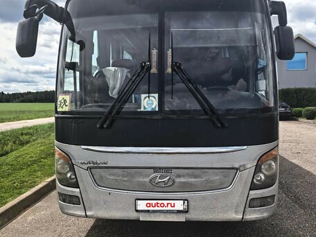 2013 Hyundai Universe, серебристый, 10000000 рублей, вид 4