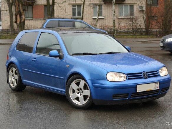 2001 Volkswagen Golf GTI IV, голубой - вид 1
