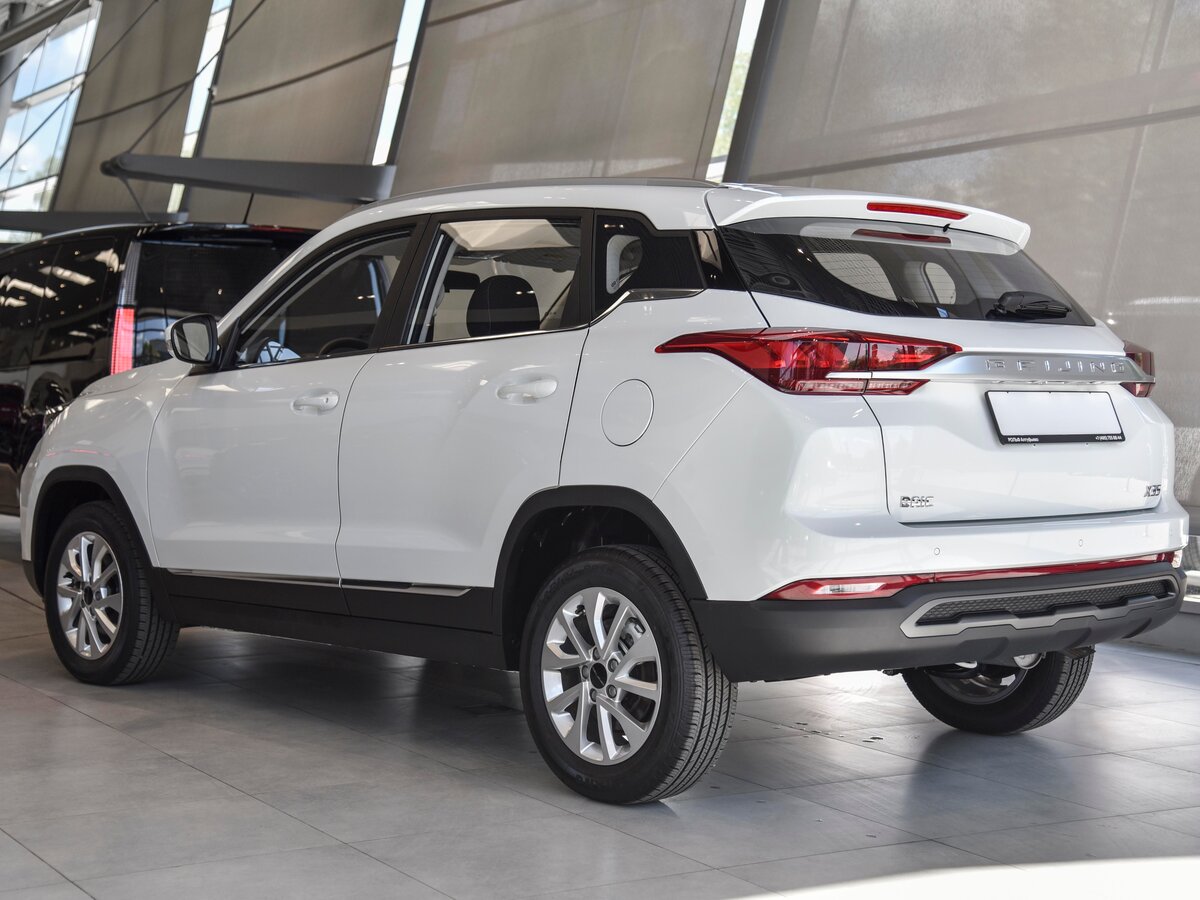 BAIC x3