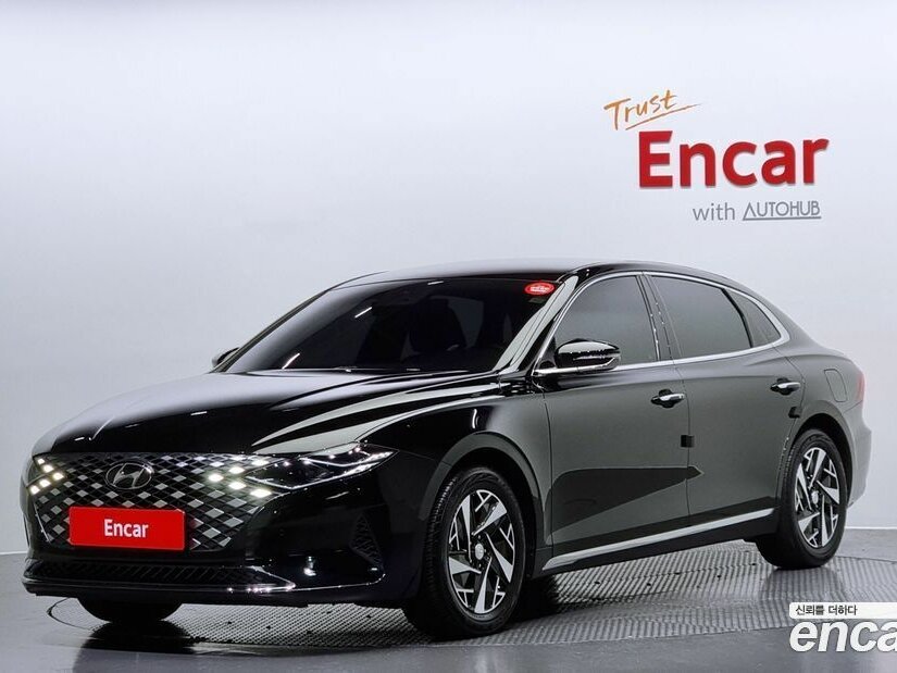 Купить б/у Hyundai Grandeur VI Рестайлинг 2.4hyb AT (200 л.с.) гибрид ...