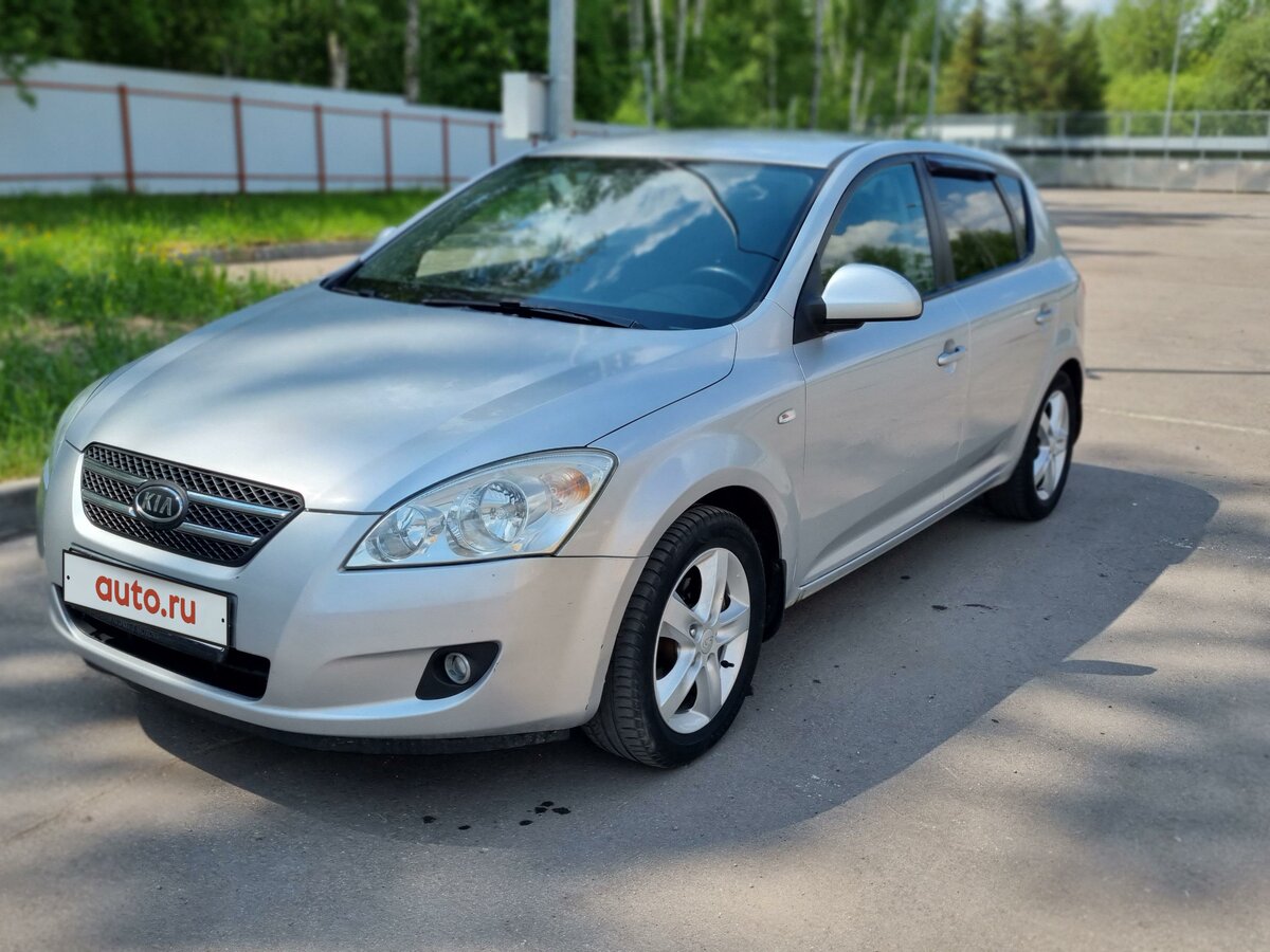 Купить б/у Kia Ceed I 1.6 AT (122 л.с.) бензин автомат в Домодедово ...