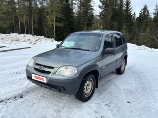 2016 Chevrolet Niva I Рестайлинг, серый, 450000 рублей, вид 1