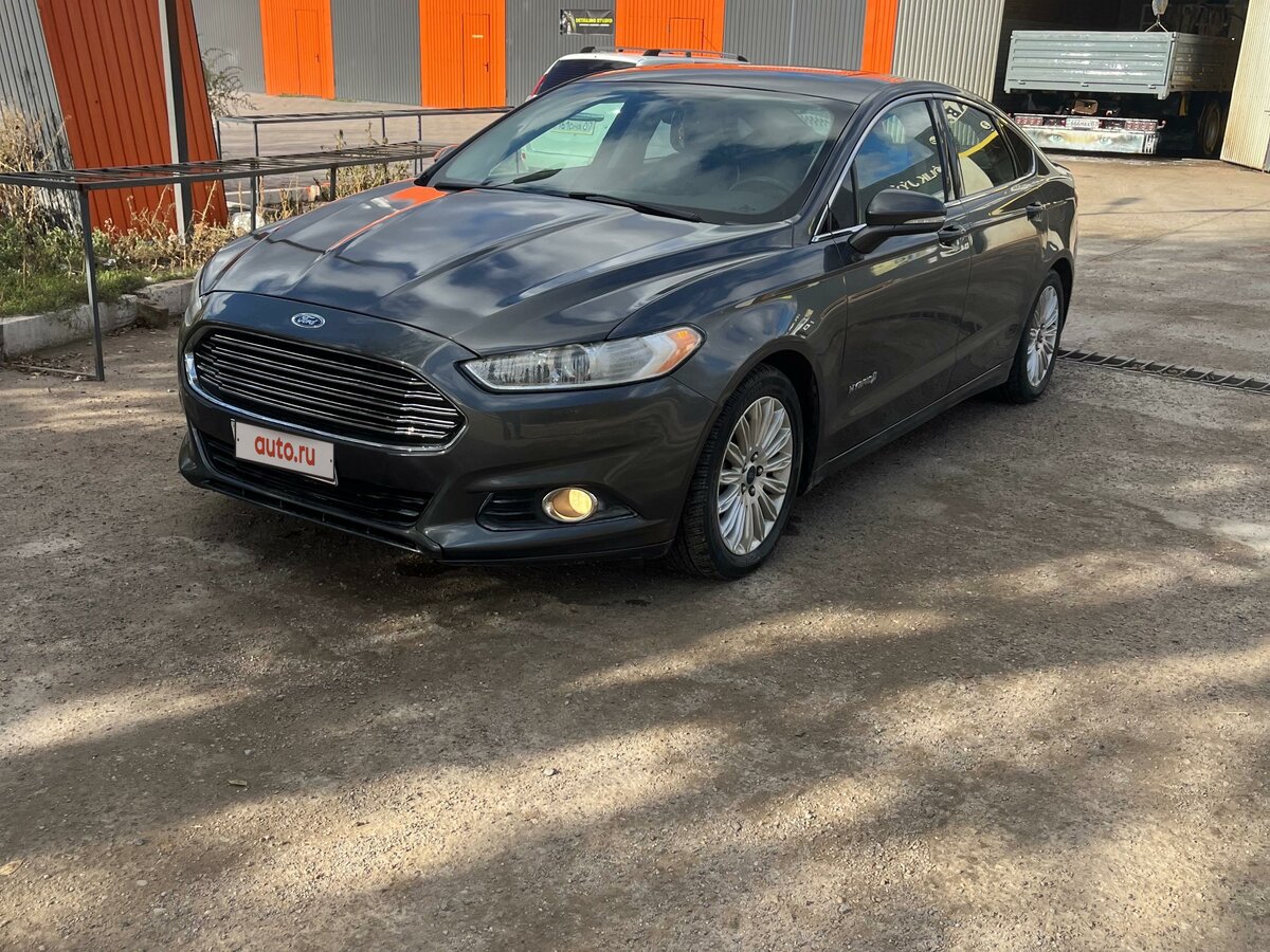 Купить б/у Ford Fusion (North America) II 2.0hyb CVT (141 л.с.) гибрид ...