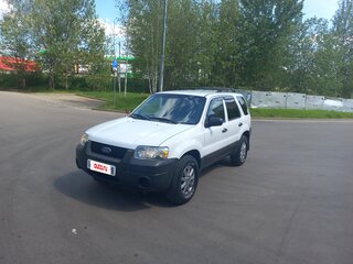 2004 Ford Escape I Рестайлинг, белый, 620000 рублей, вид 1