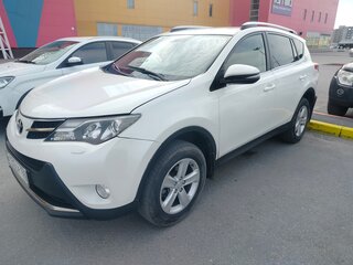 2013 Toyota RAV4 IV (XA40), белый, 2450000 рублей, вид 1