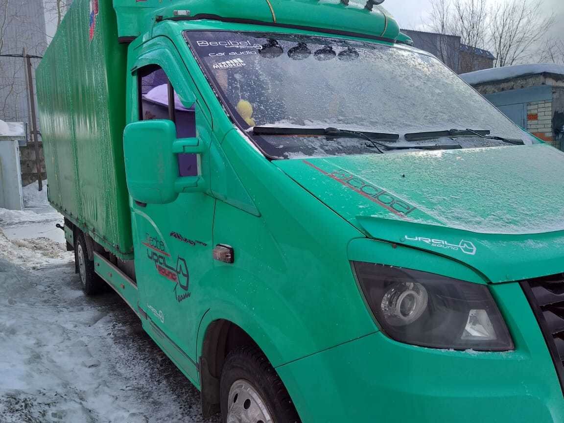 Газель Некст зеленая тентованная