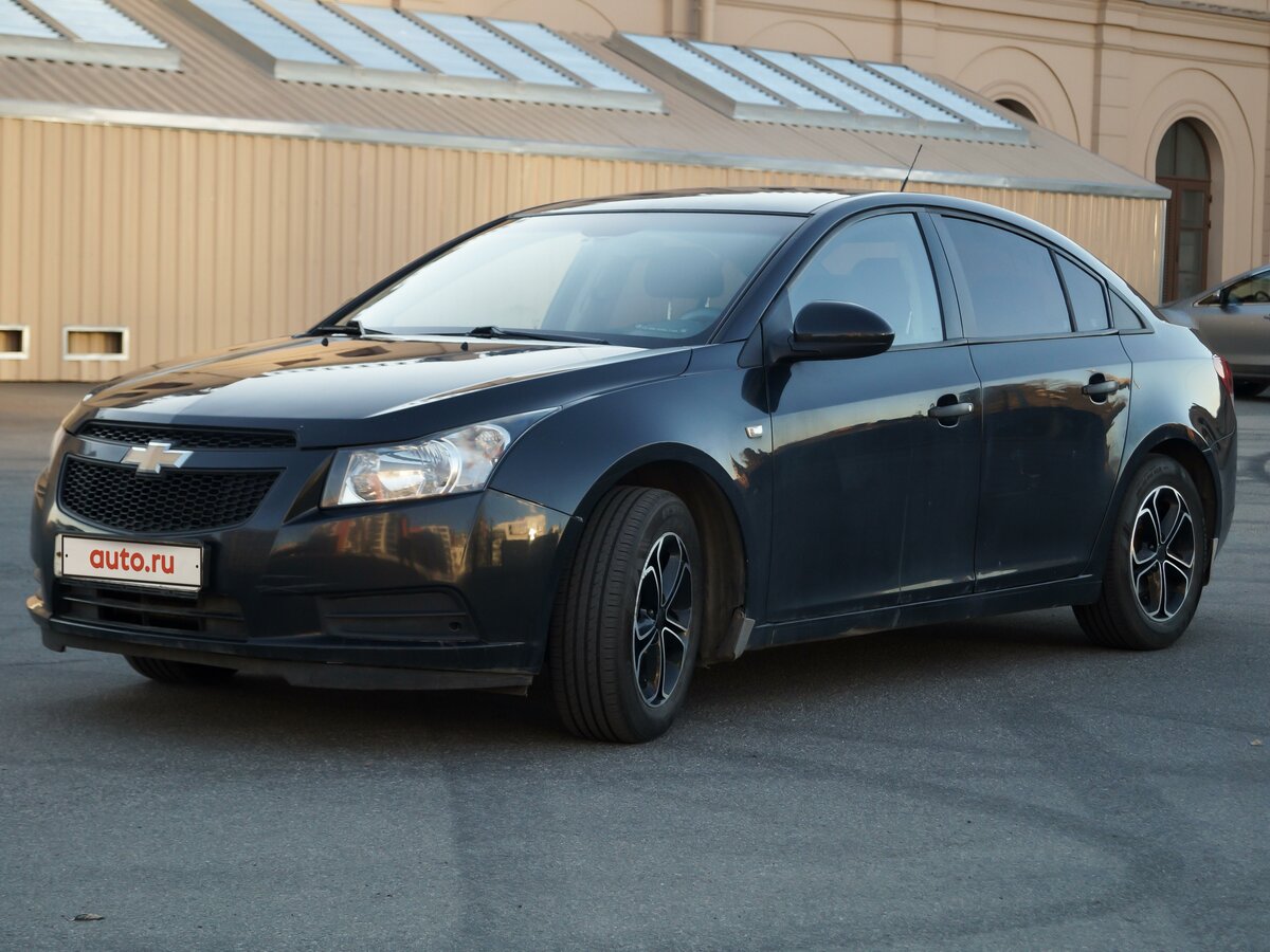 Noir Black Шевроле Круз