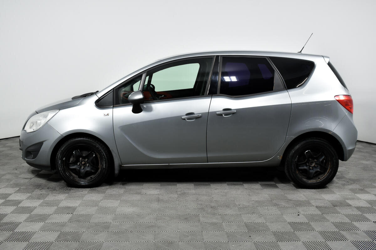 opel meriva 2011