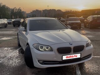2013 BMW 5 серии 520i VI (F10/F11/F07), белый, 1270000 рублей, вид 1