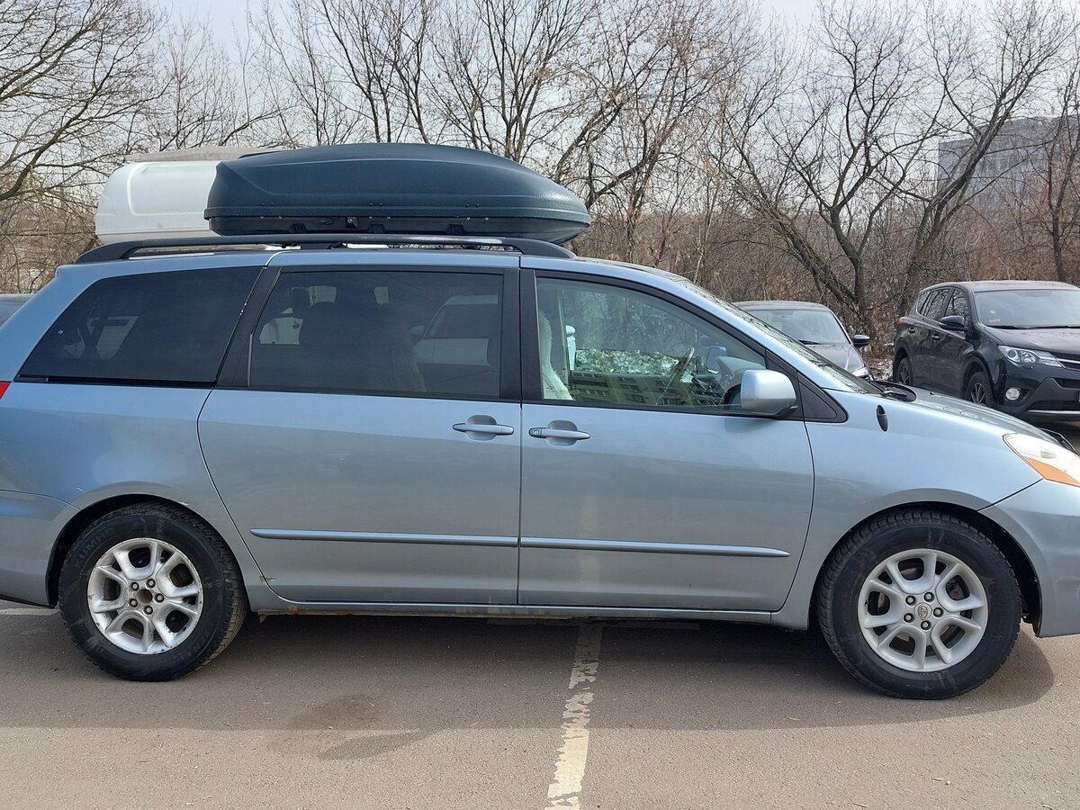 Купить б/у Toyota Sienna II 3.3 AT (233 л.с.) бензин автомат в Москве ...