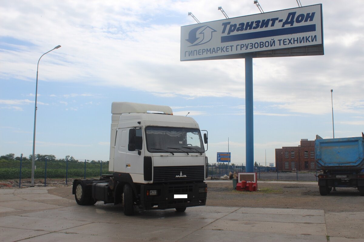 Маз 5440 белый
